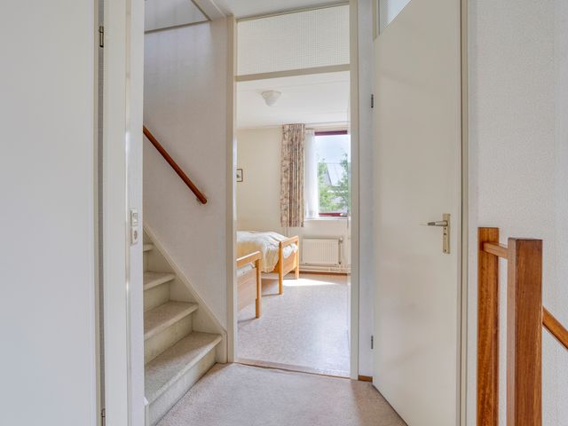 Hazeleger 62, Zeewolde