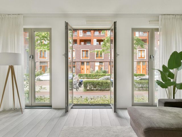 Leeuwendalersweg 681, Amsterdam