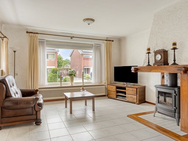 J.H. Molkenboerstraat 69, Oldenzaal