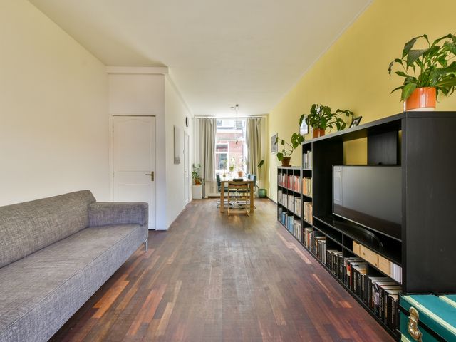 Oosterdwarsstraat 24, Leiden