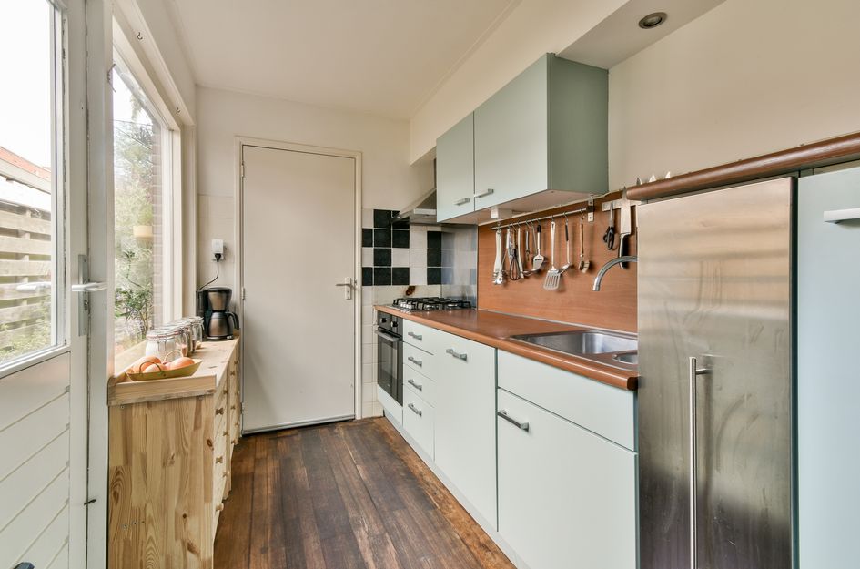 Oosterdwarsstraat 24