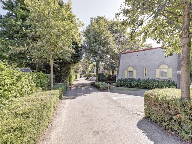 Unio 27, Brouwershaven