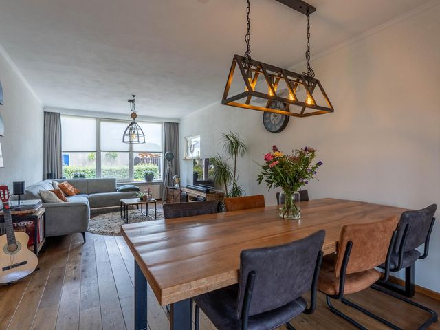 Pater Bleijsstraat 1, Overloon
