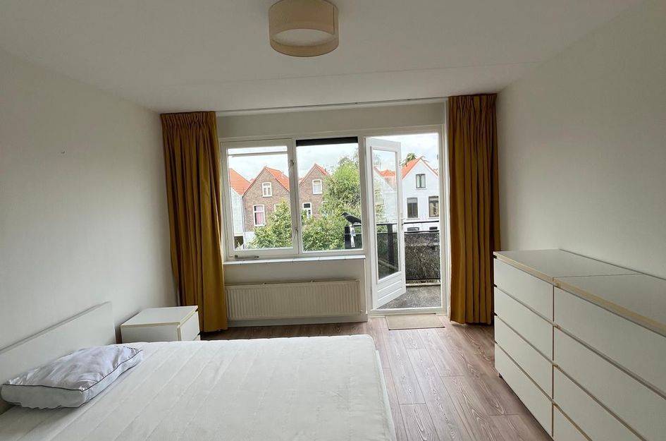 Van Diemenstraat 80