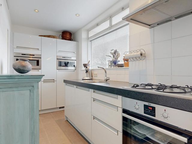 Amberlaan 46, Amstelveen
