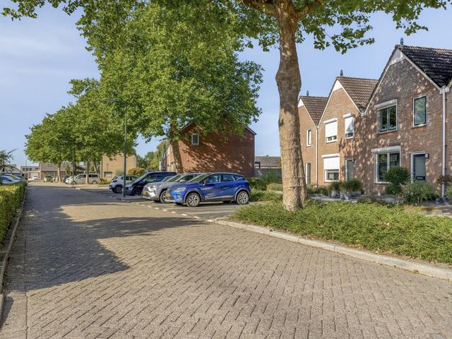 Tienhoven 88, Sint-Annaland
