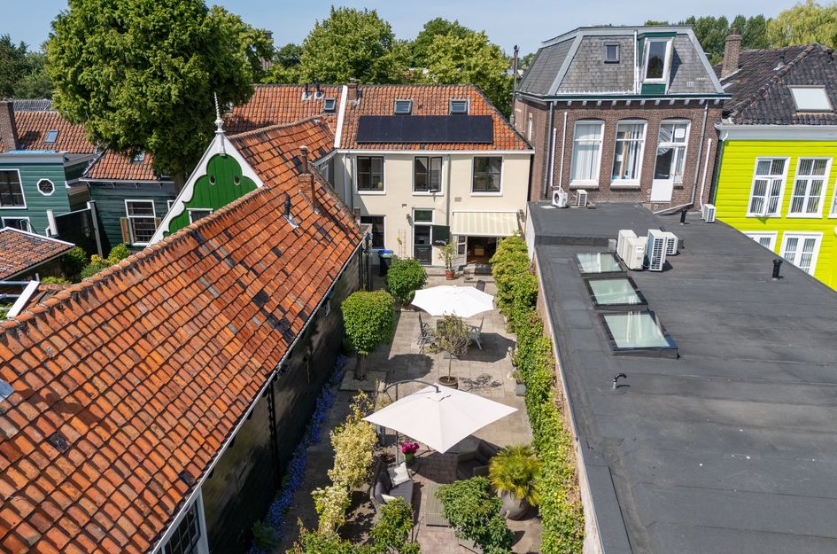 Westzijde 210