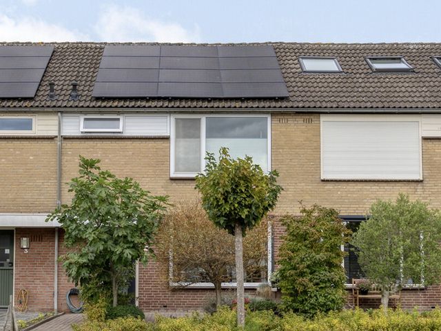 Dauwdruppelhof 2, Fijnaart