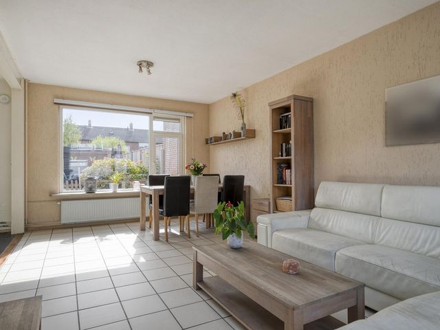 Prins Willem Alexanderstraat 9, Willemstad