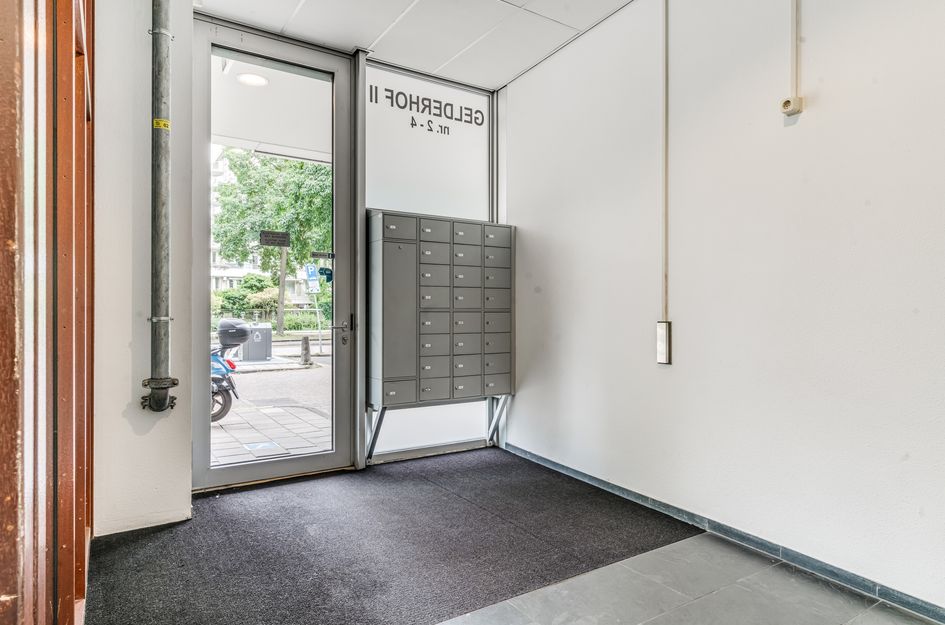 Van Leijenberghlaan 2K