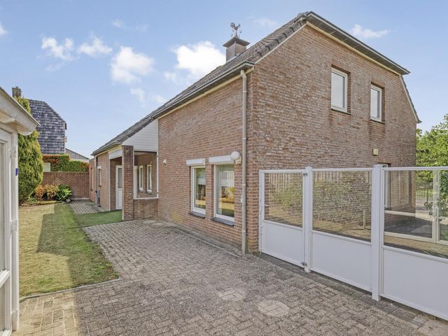 Groote Woordstraat 1A, Haren