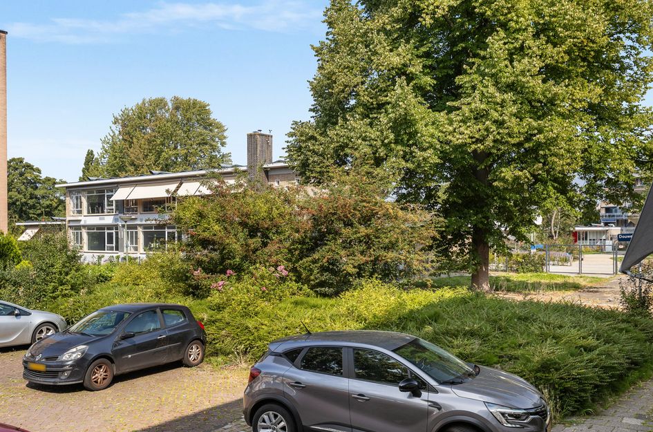 Zoutmanstraat 12