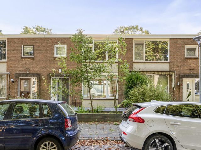 Van Bosseplantsoen 8, Dordrecht