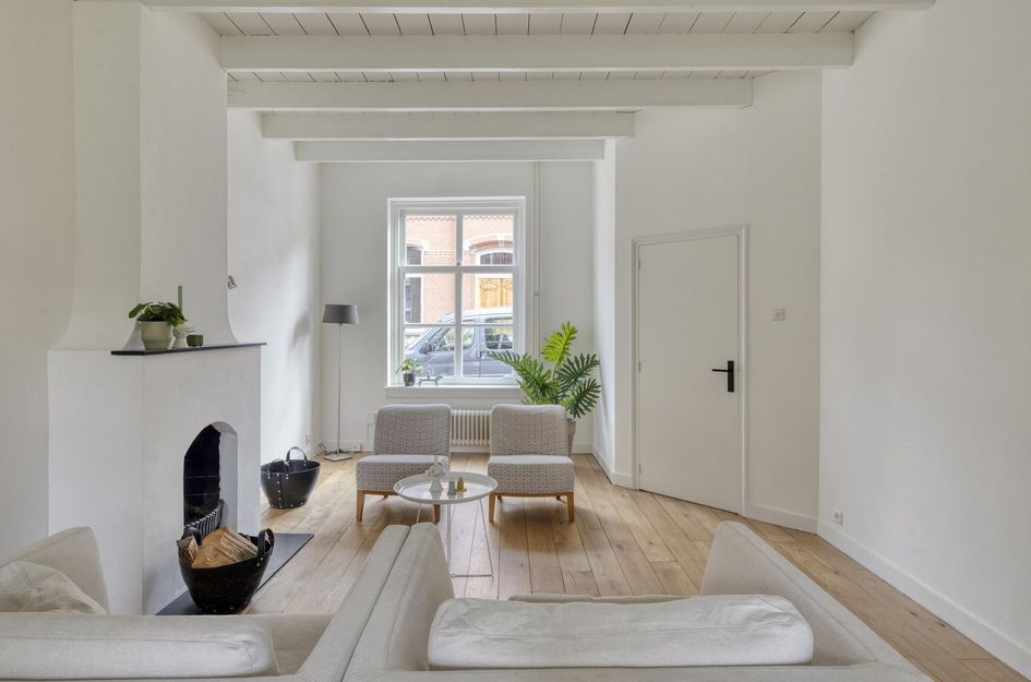 Hoogstraat 13