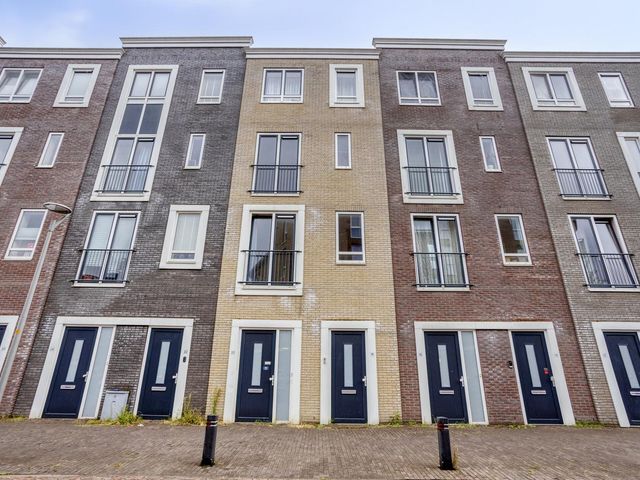 Zwitserlandstraat 20, Almere
