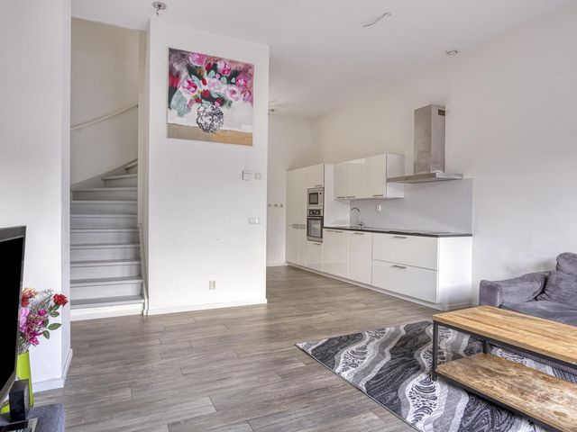 Zwitserlandstraat 20, Almere