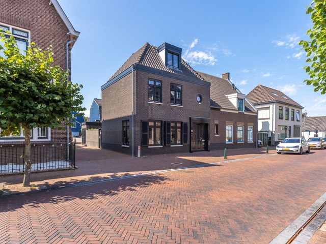 Dorpsstraat 10, Bunschoten-Spakenburg