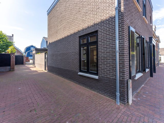 Dorpsstraat 10, Bunschoten-Spakenburg