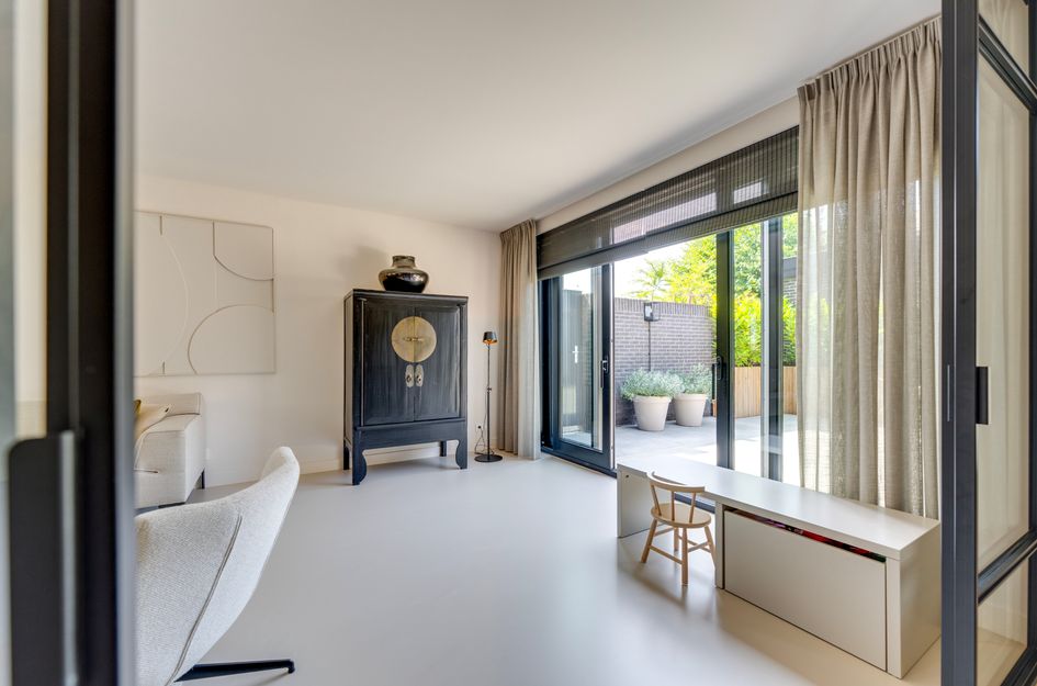 Dorpsstraat 10
