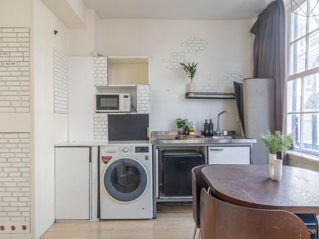 Romeinsarmsteeg 5B, Amsterdam
