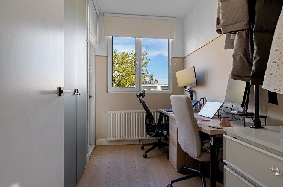 Jennerstraat 24B