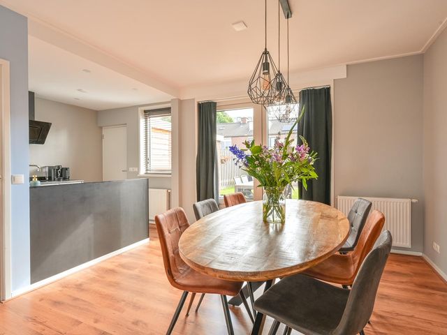 Weigeliastraat 23, Hoogeveen