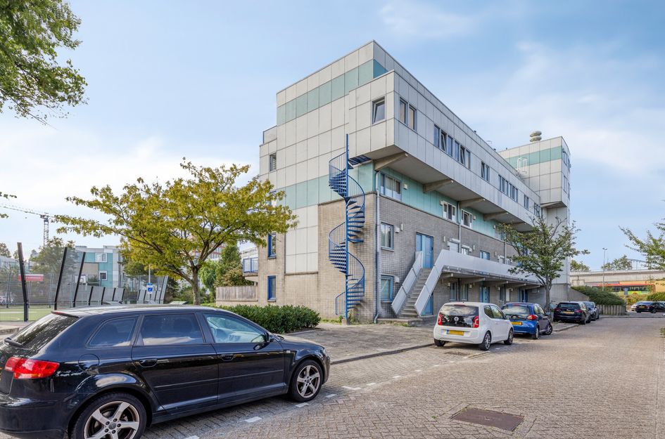 Celsiusstraat 15