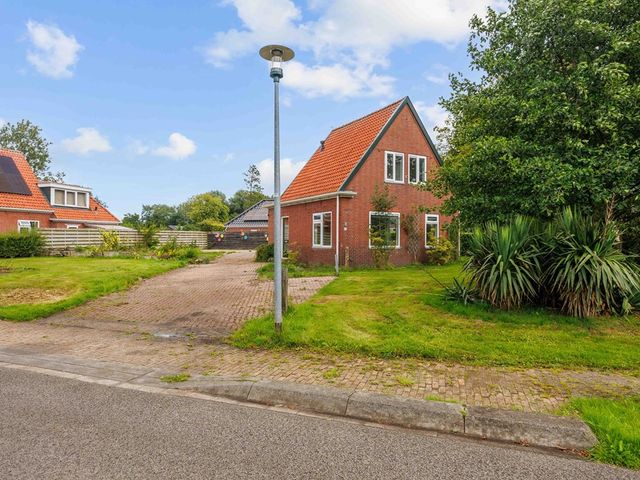 Kerkweg 43, Sebaldeburen