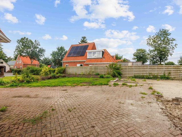 Kerkweg 43, Sebaldeburen