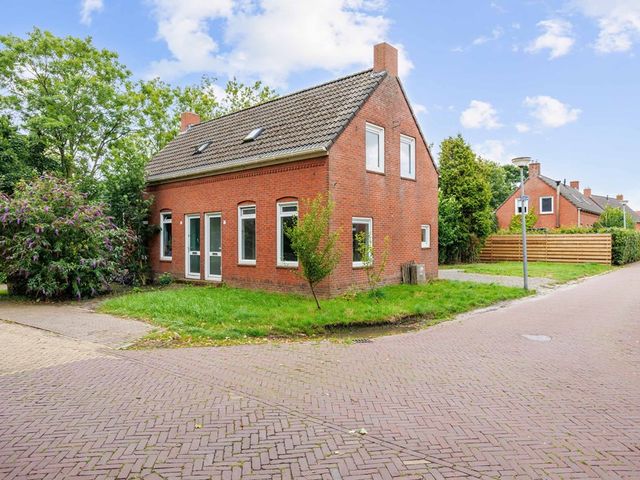 Slagtersrijge 19, Ezinge