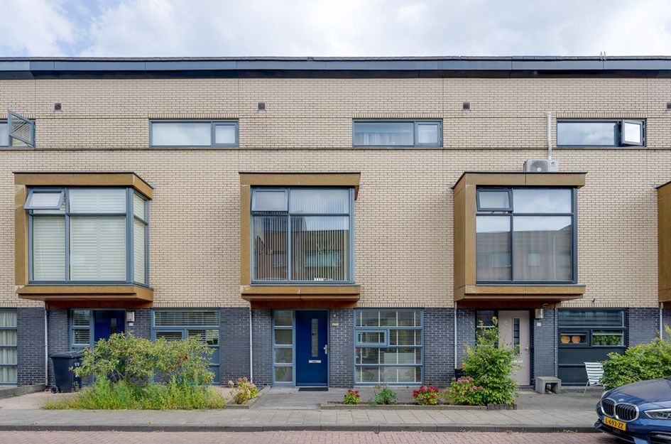 Bisonstraat 55