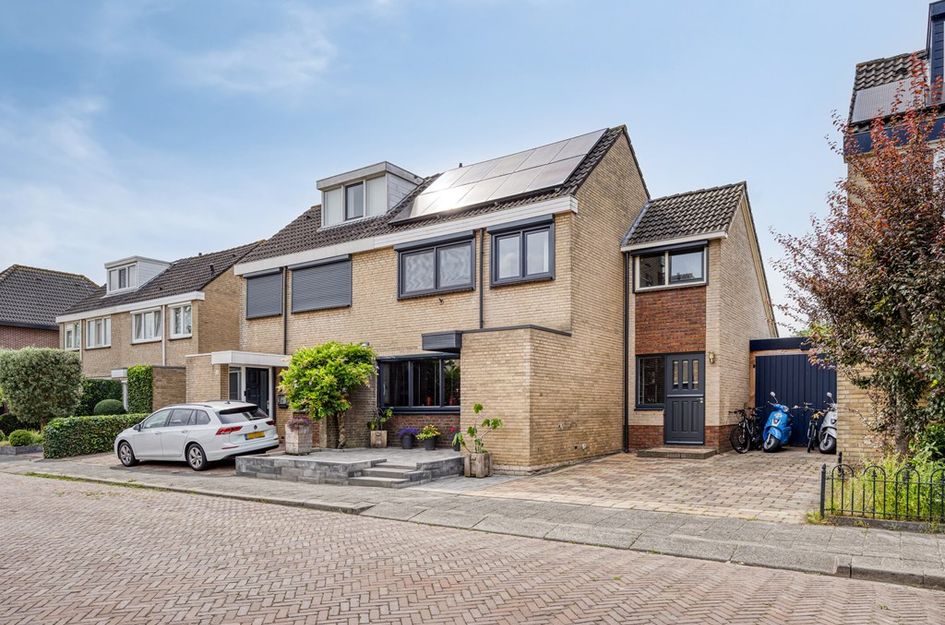 Bilderdijkstraat 24