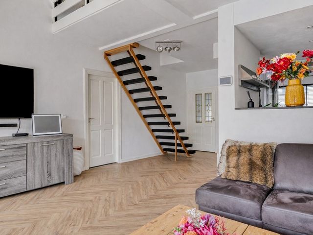 Bilderdijkstraat 24, Bunschoten-Spakenburg