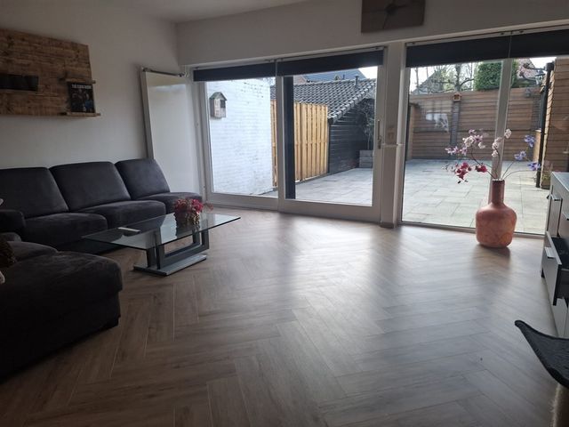 Bilderdijkstraat 24, Bunschoten-Spakenburg