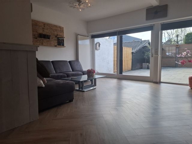 Bilderdijkstraat 24, Bunschoten-Spakenburg