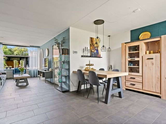Maasstraat 28, Rozenburg