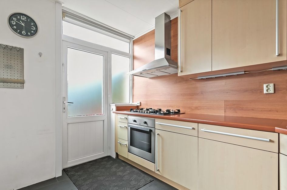 Maasstraat 28