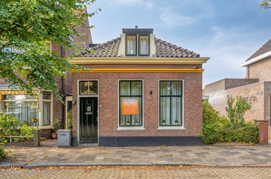 Hoofdstraat 62