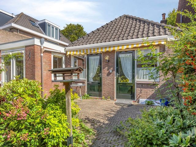 Hoofdstraat 62, Leiderdorp