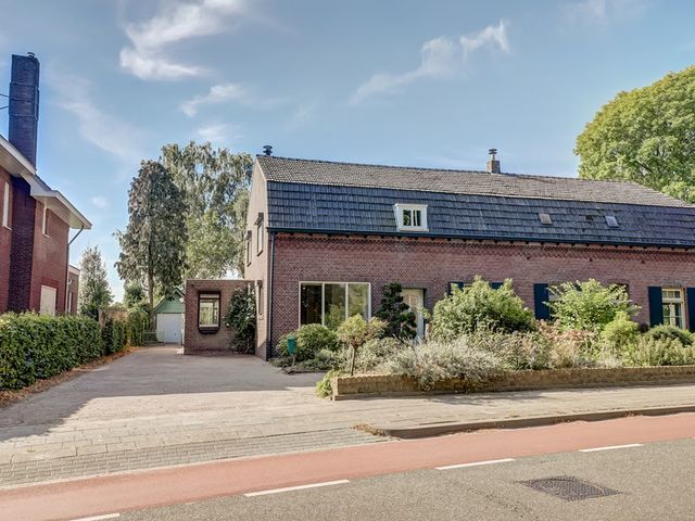 Steenstraat 85, Panningen