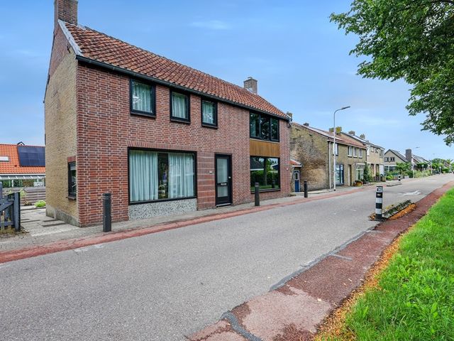 Schenkeldijk 15, Strijen