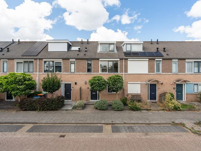 Landjonker 23, Poortugaal