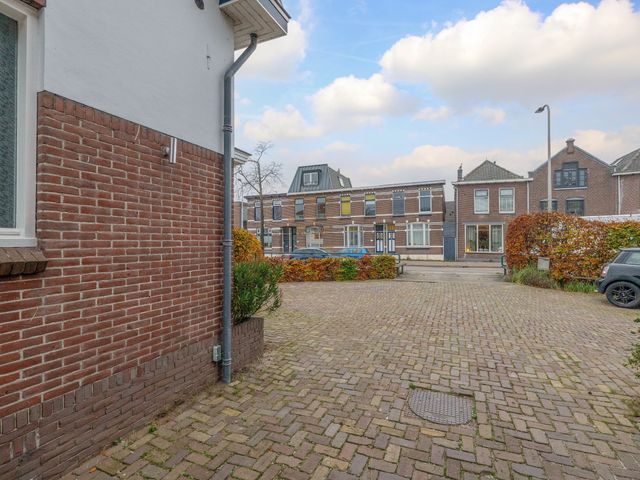 Zijde 75, Boskoop