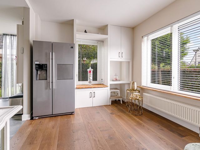 Westhoven 128, Lelystad