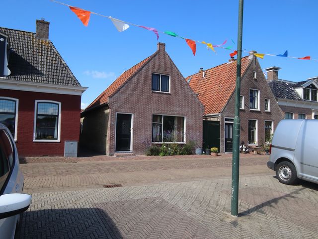 Burenlaan 42, Pingjum