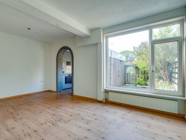 Van den Berghlaan 347, Hoofddorp