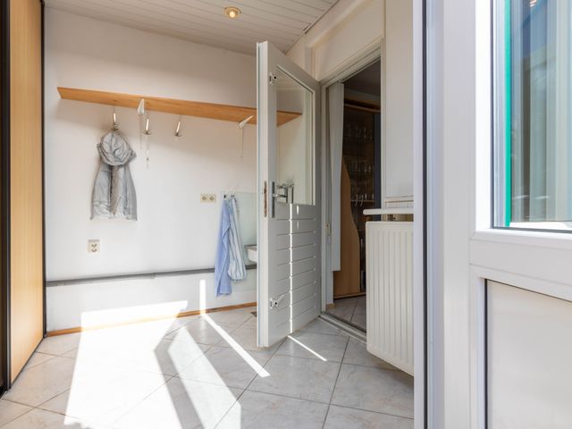Van Leeuwenhoekstraat 9, Kudelstaart