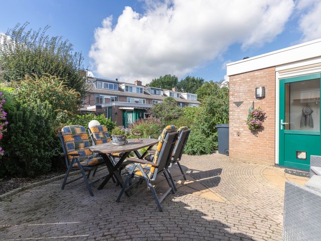 Van Leeuwenhoekstraat 9, Kudelstaart