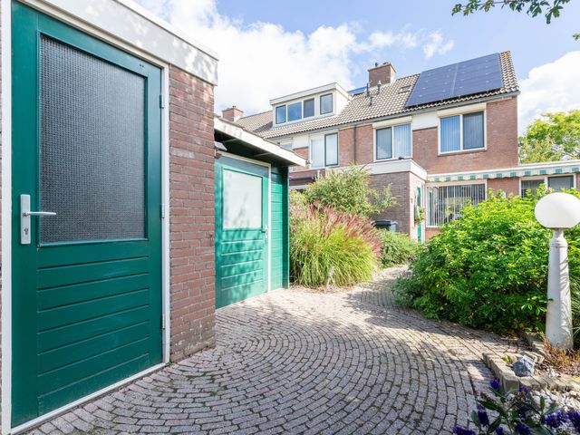 Van Leeuwenhoekstraat 9, Kudelstaart