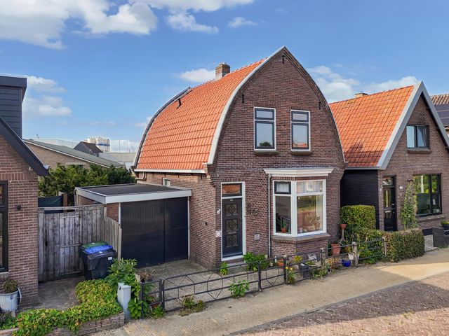 Nieuwedijk 77, Lemmer